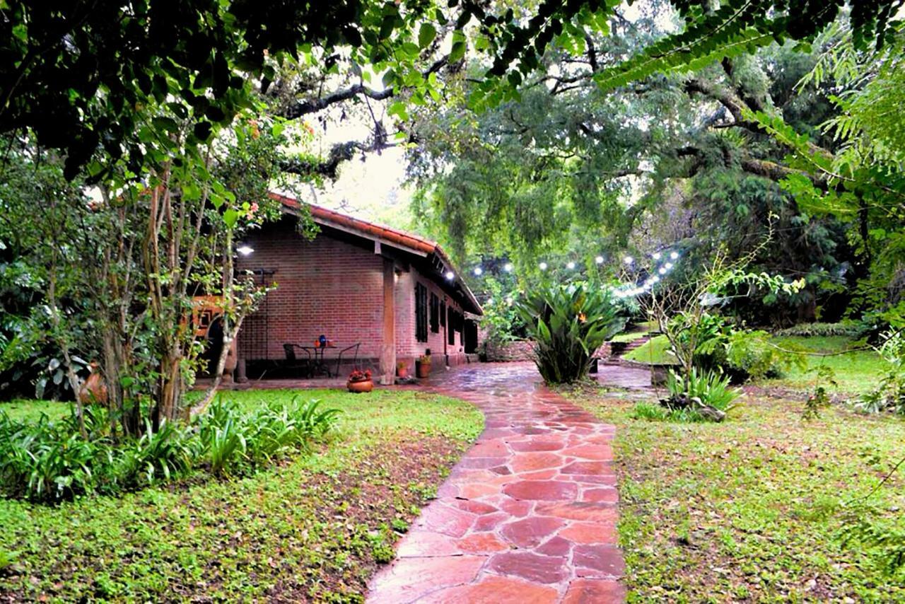 Хостел Terrazas Del Coya Сан-Сальвадор-де-Жужуй Экстерьер фото